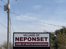 Nepo Sign